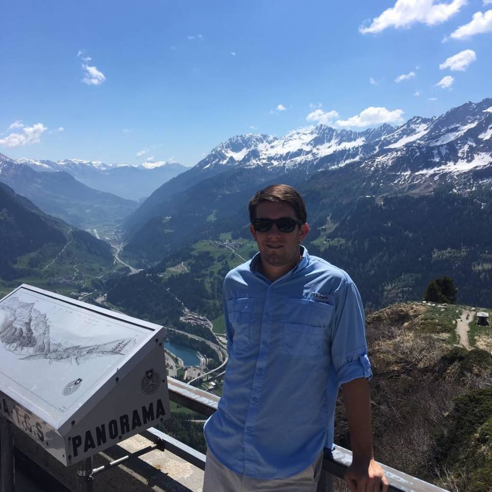 Meet your Posher, Dillon